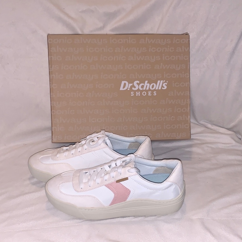 Dr. Scholl's Time Off Win Sneakers in White Tofu - Picture 2 of 5